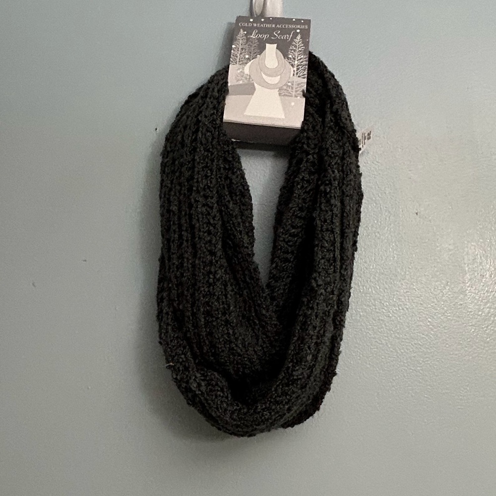LOOP SCARF - Picture 4 of 11